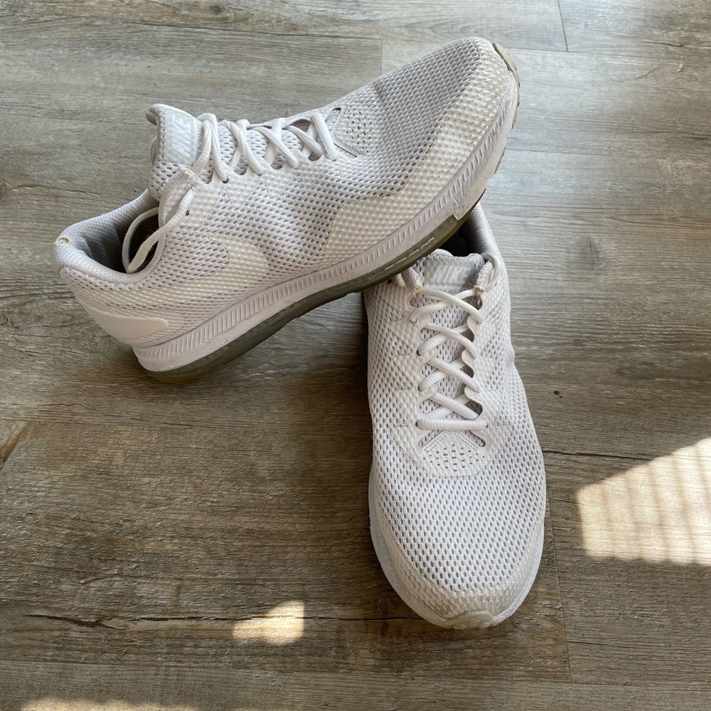 Nike Zoom All Out Low 2